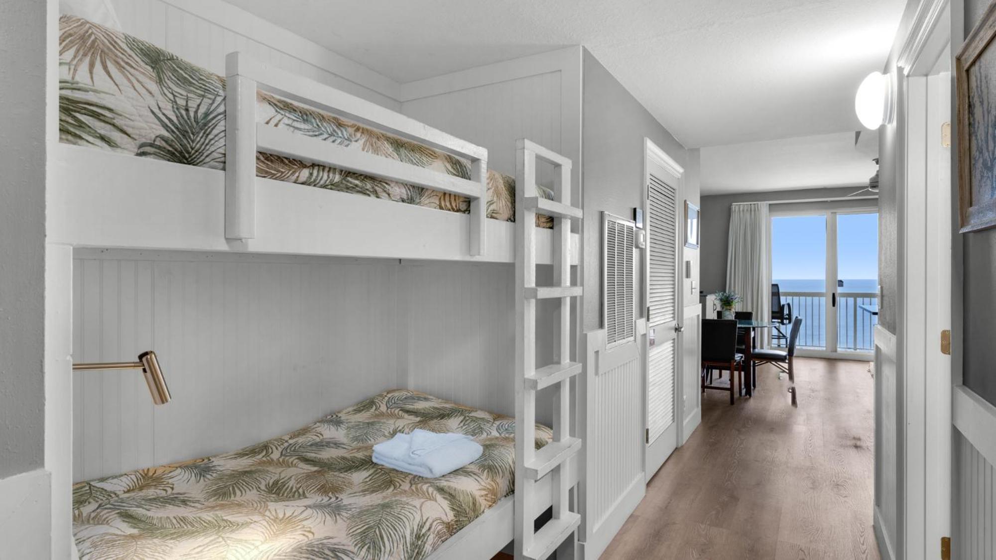 Calypso 2-2007 ! Amazing Location, And Awesome Ocean Views! Villa Panama City Beach Bagian luar foto